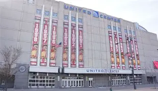 芝加哥公牛内部会议纪要流出——赛后门线救险，荷甲使命明确，阵容厚度经受考验