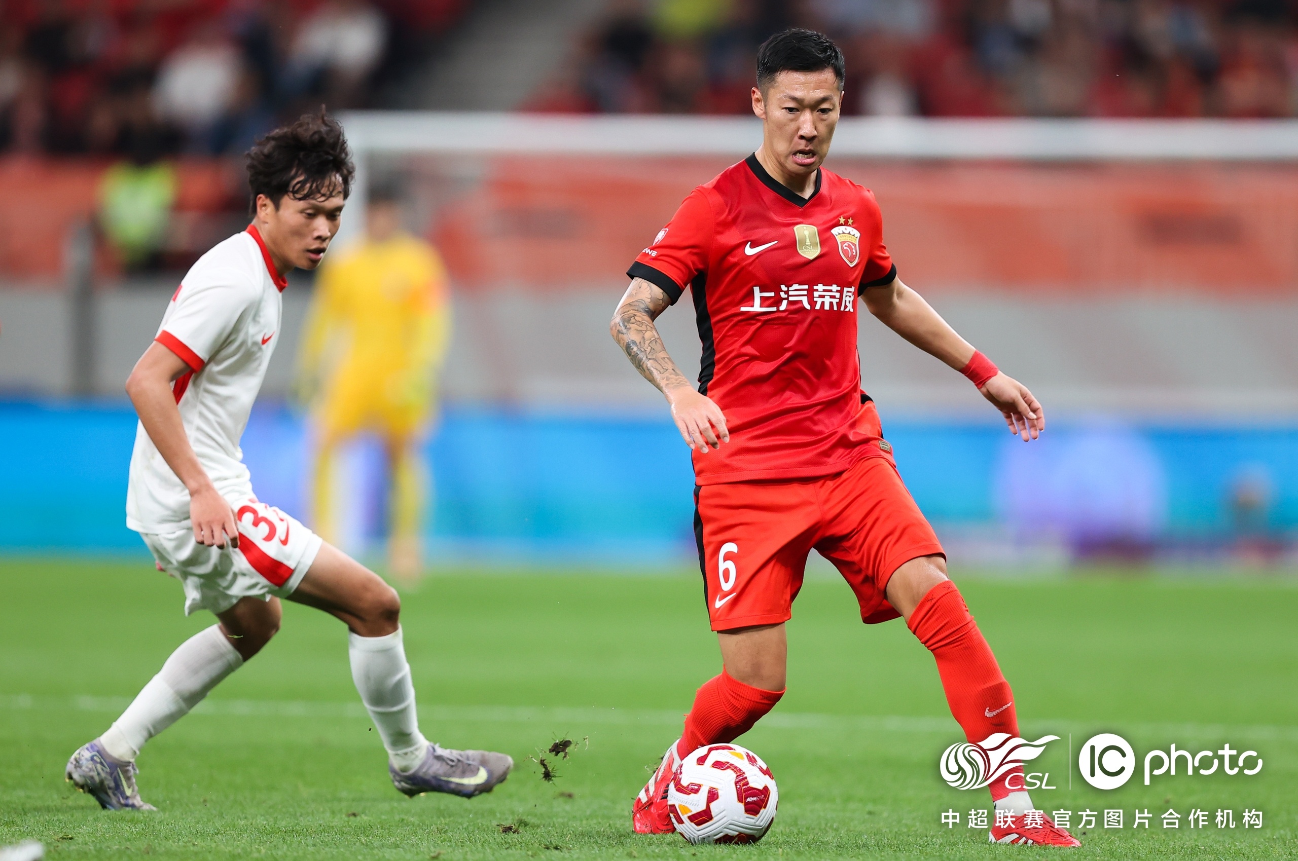 冲刺阶段上海海港备战全明星赛；扳平良机细节曝光；态度坚定；控场能力受关注