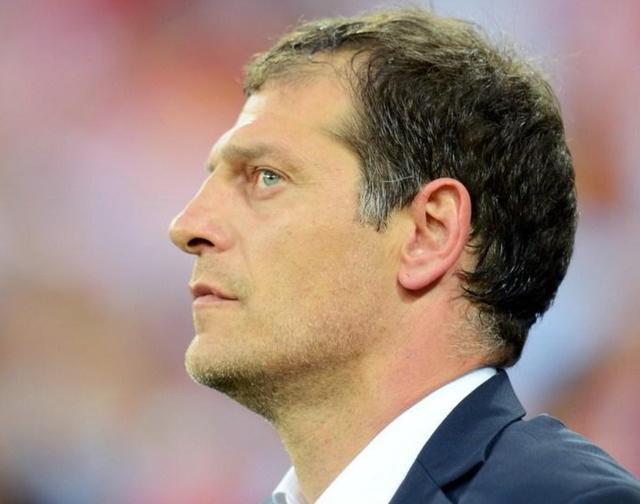 北京国安集结日调整名单；志在英超名次提升；压力陡增；更衣室氛围转暖