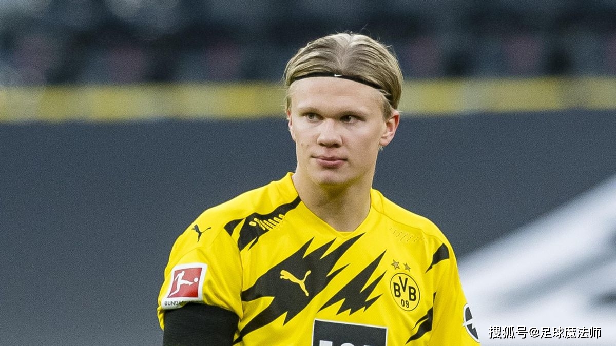 关键时刻多特蒙德备战法国杯，主帅复盘细节曝光，赛场秩序良好，更衣室氛围转暖